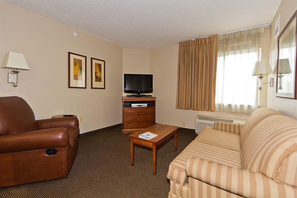 Candlewood Suites Harrisonburg By Ihg Екстериор снимка
