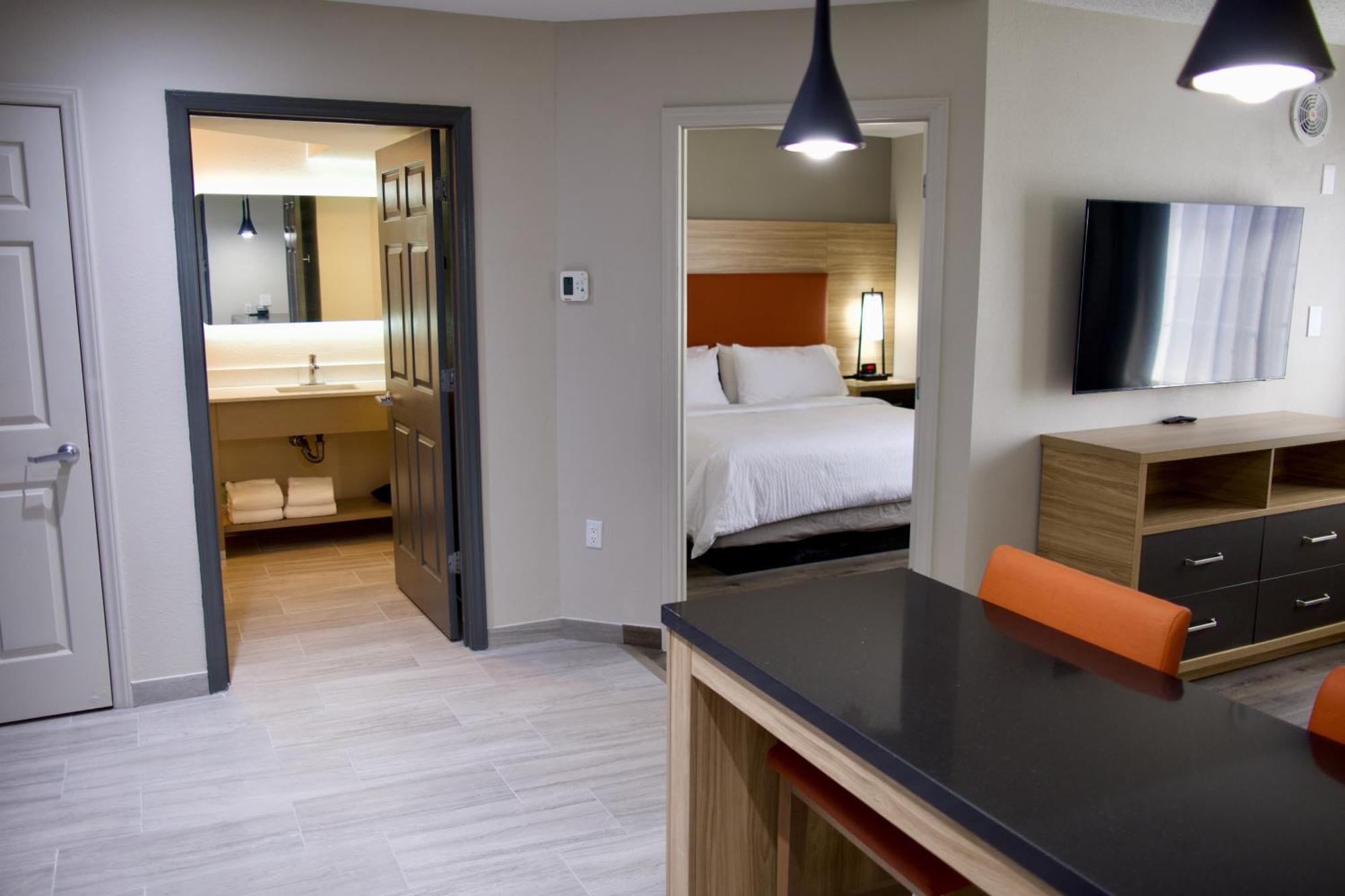 Candlewood Suites Harrisonburg By Ihg Екстериор снимка