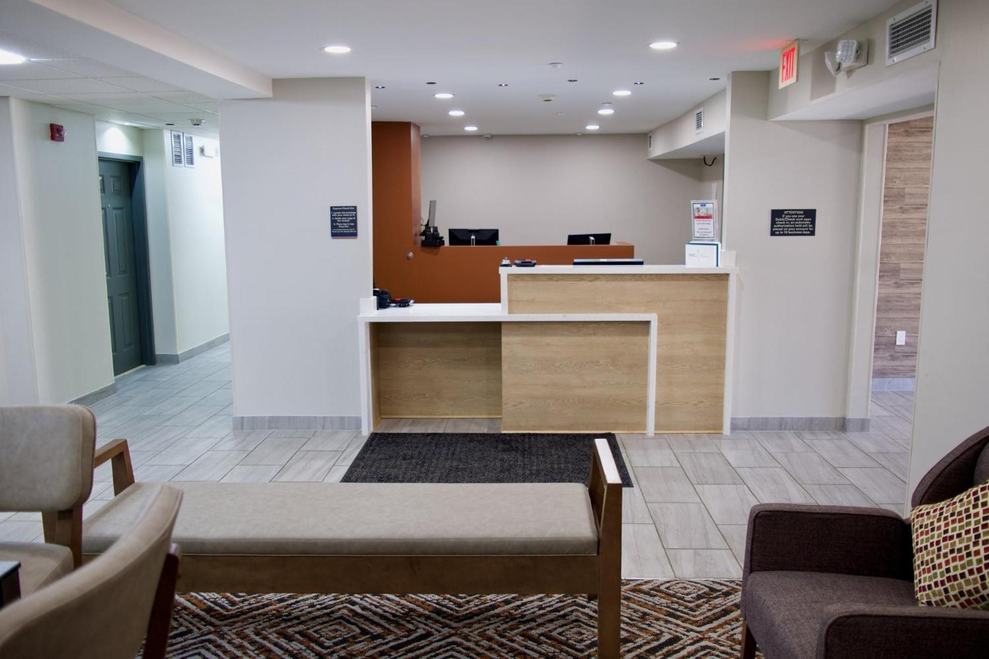 Candlewood Suites Harrisonburg By Ihg Екстериор снимка