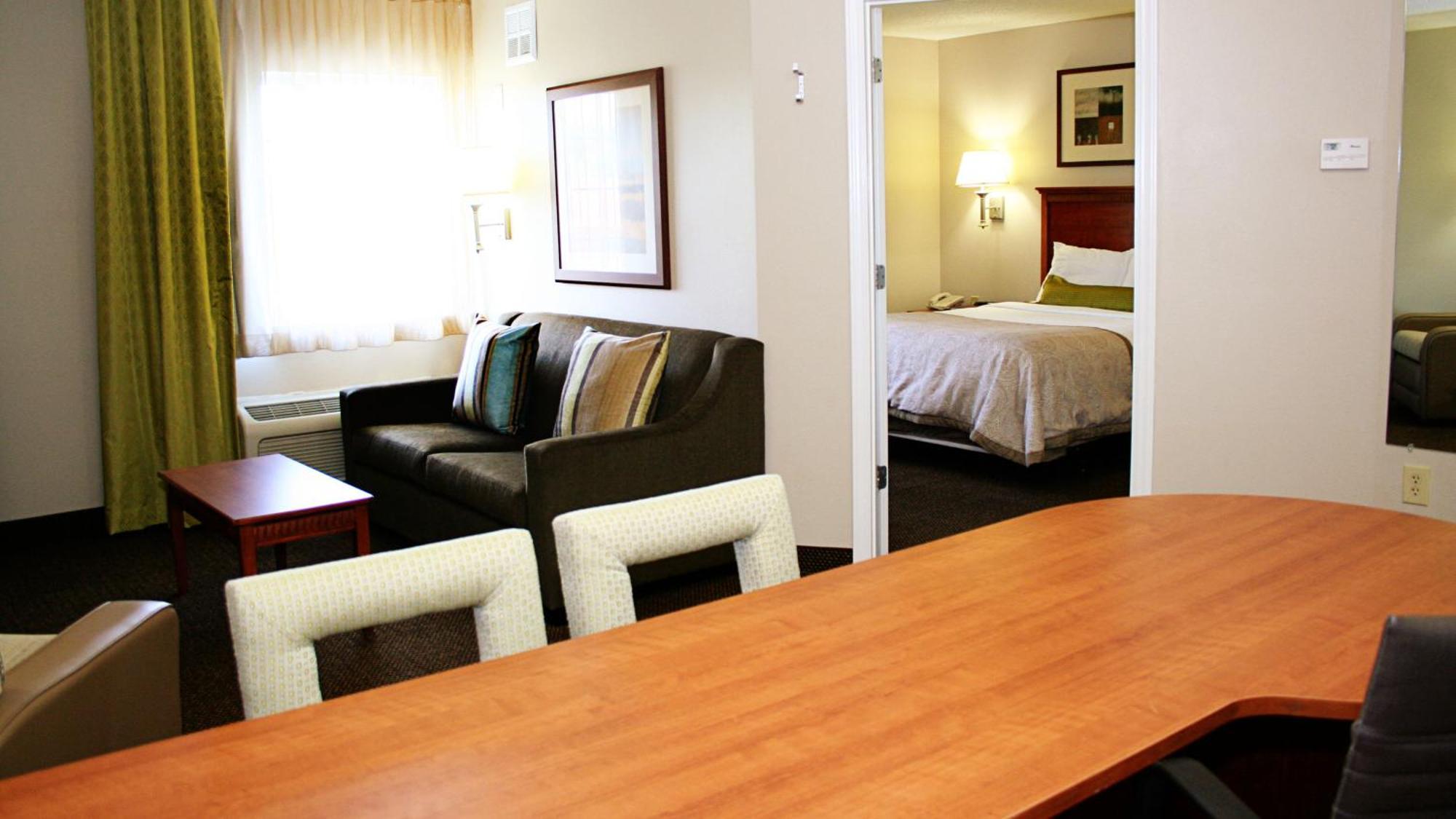 Candlewood Suites Harrisonburg By Ihg Екстериор снимка